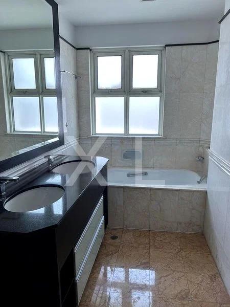 4 Bed Condo for Sale in  Holt Residences - Image 9